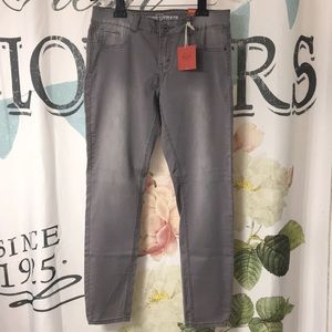 Women’s stretch jean/legging